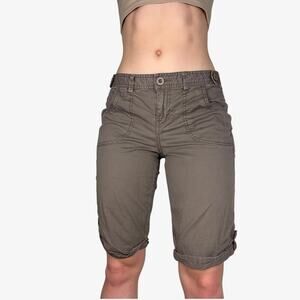 Brown low rise capris cargo shorts